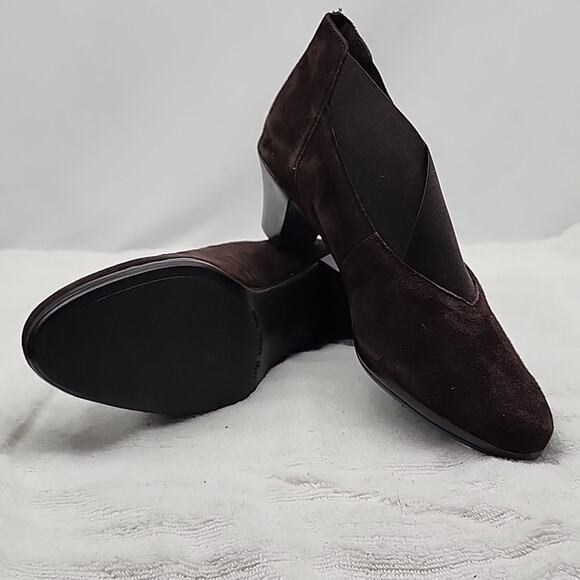 MUNRO FRANCEE WOMENS BROWN KID SUEDE ANKLE BOOTIES SIZE 10 NEW - Picture 16 of 16